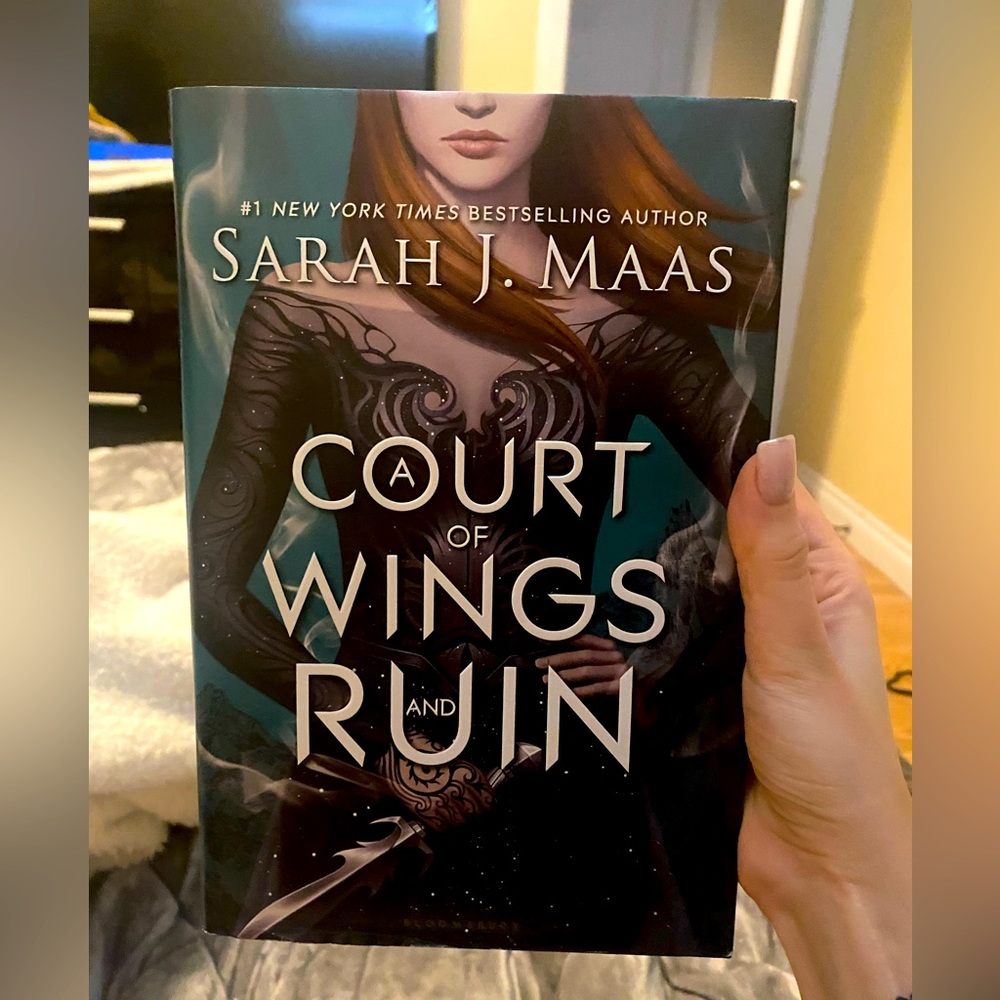 A Court of Wings and Ruin Hardcover by SJM